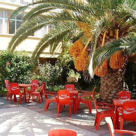 Amic Miraflores Szálloda 3*