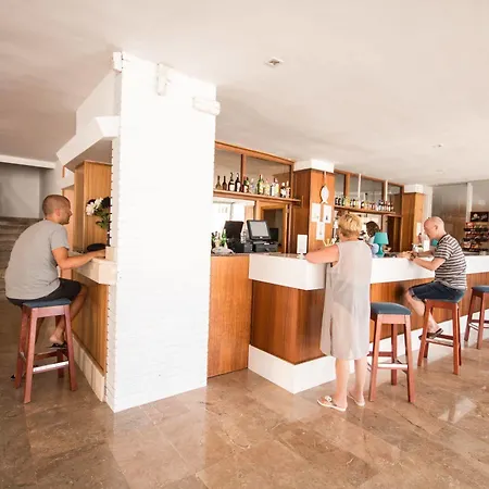 Szálloda Amic Miraflores 3*